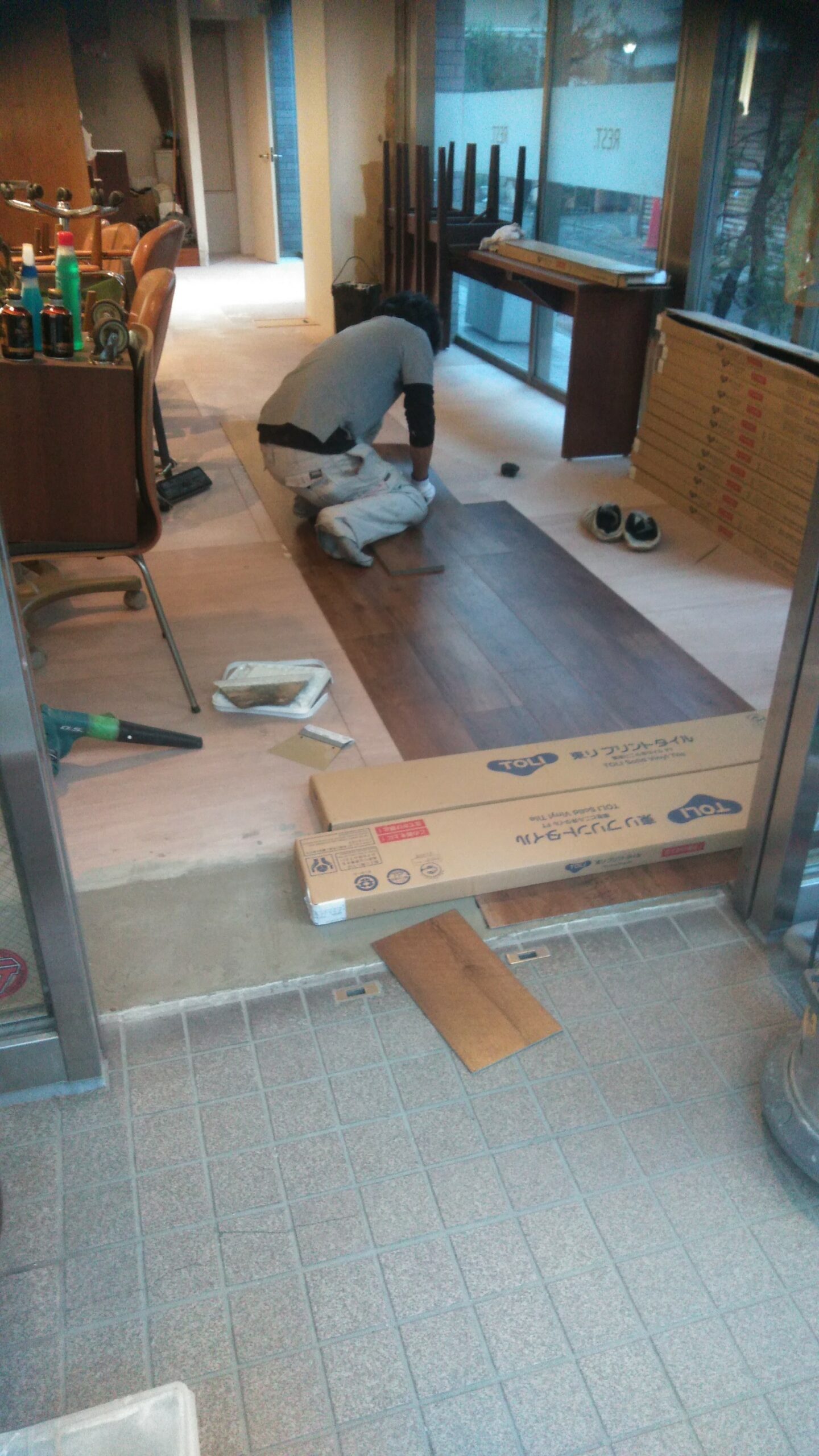 美容室の店舗内装工事を埼玉県さいたま市大宮にて行いました