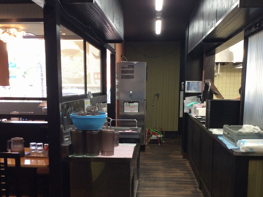 飲食店（うどん屋）の店舗内装工事を埼玉県富士見市にて行いました