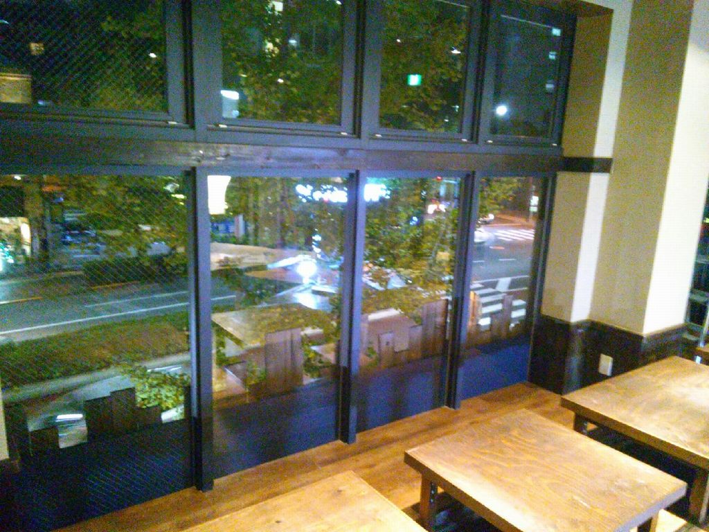 飲食店（居酒屋）の店舗内装工事を東京都千代田区にて行いました