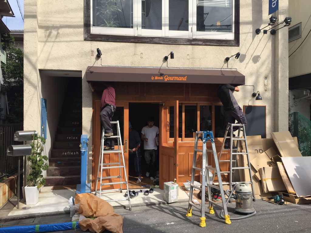 飲食店（フレンチカフェ）の店舗内装工事を東京都目黒区にて行いました