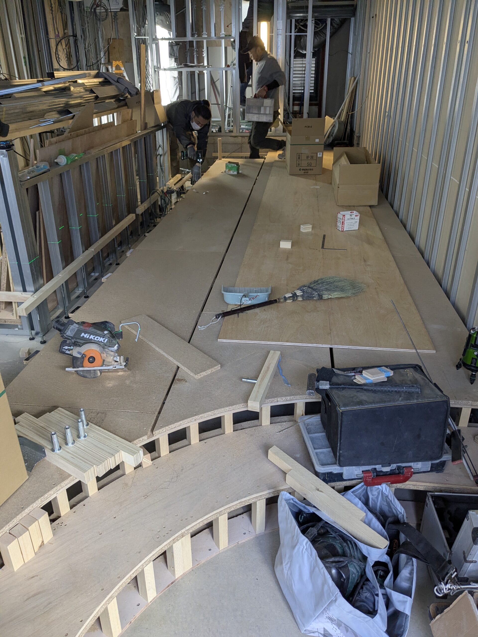 飲食店(お茶屋)の新装工事を新宿区で行いました。 飲食店(お茶屋)の新装工事を新宿区で行いました。